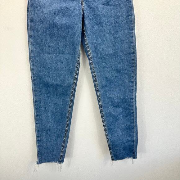 Levi's Mom Jeans High Rise 24 - Picture 4 of 14